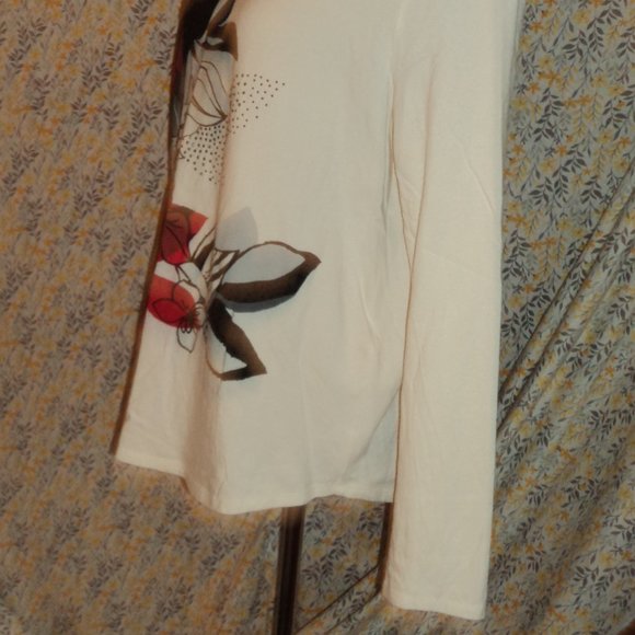 Long Sleeve Top - Picture 5 of 10